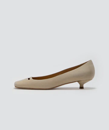 NORA アネッリ パンプス 3.0cm LIGHT BEIGE