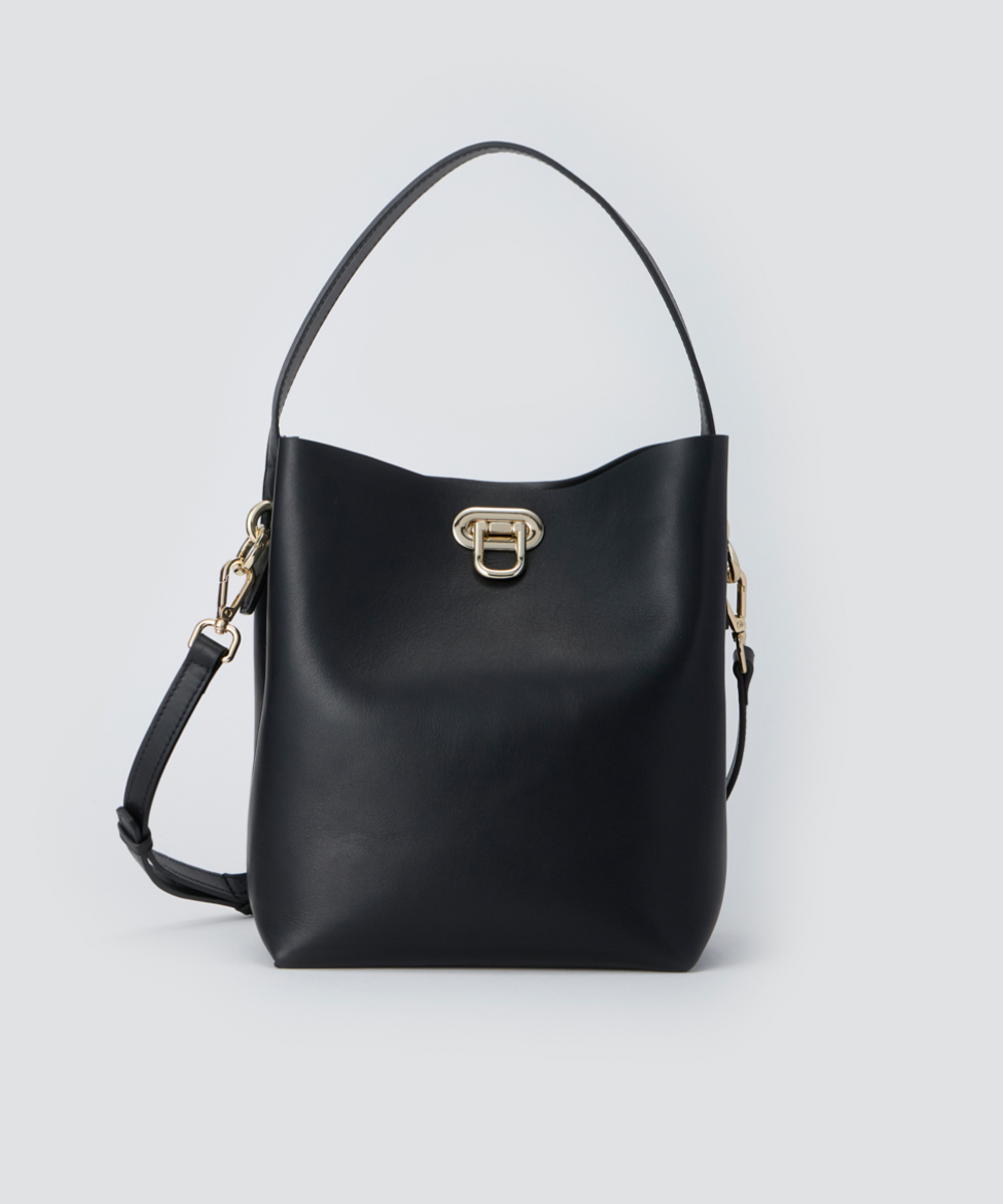 ANELLI TURN LOCK GRANDE バッグ BLACK
