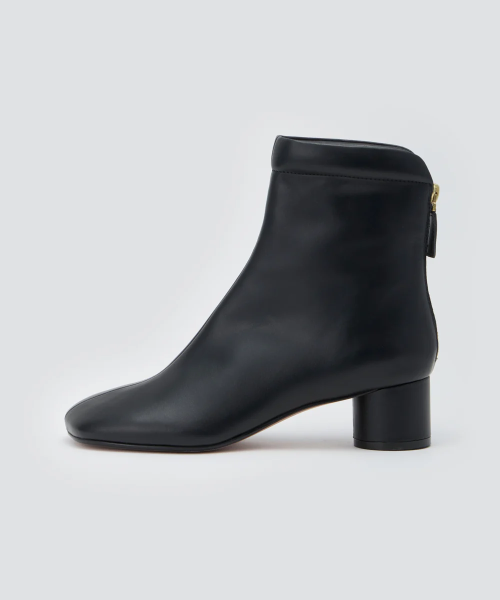 VOLA ショートブーツ 4.5cm BLACK
